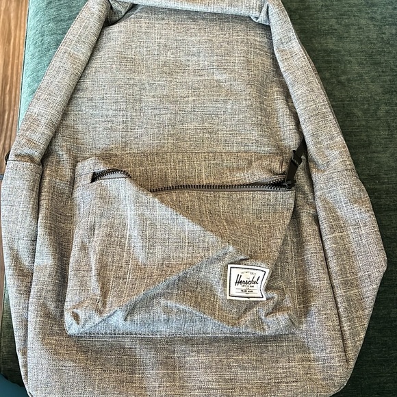 NWT Herschel grey fabric backpack - Picture 5 of 8